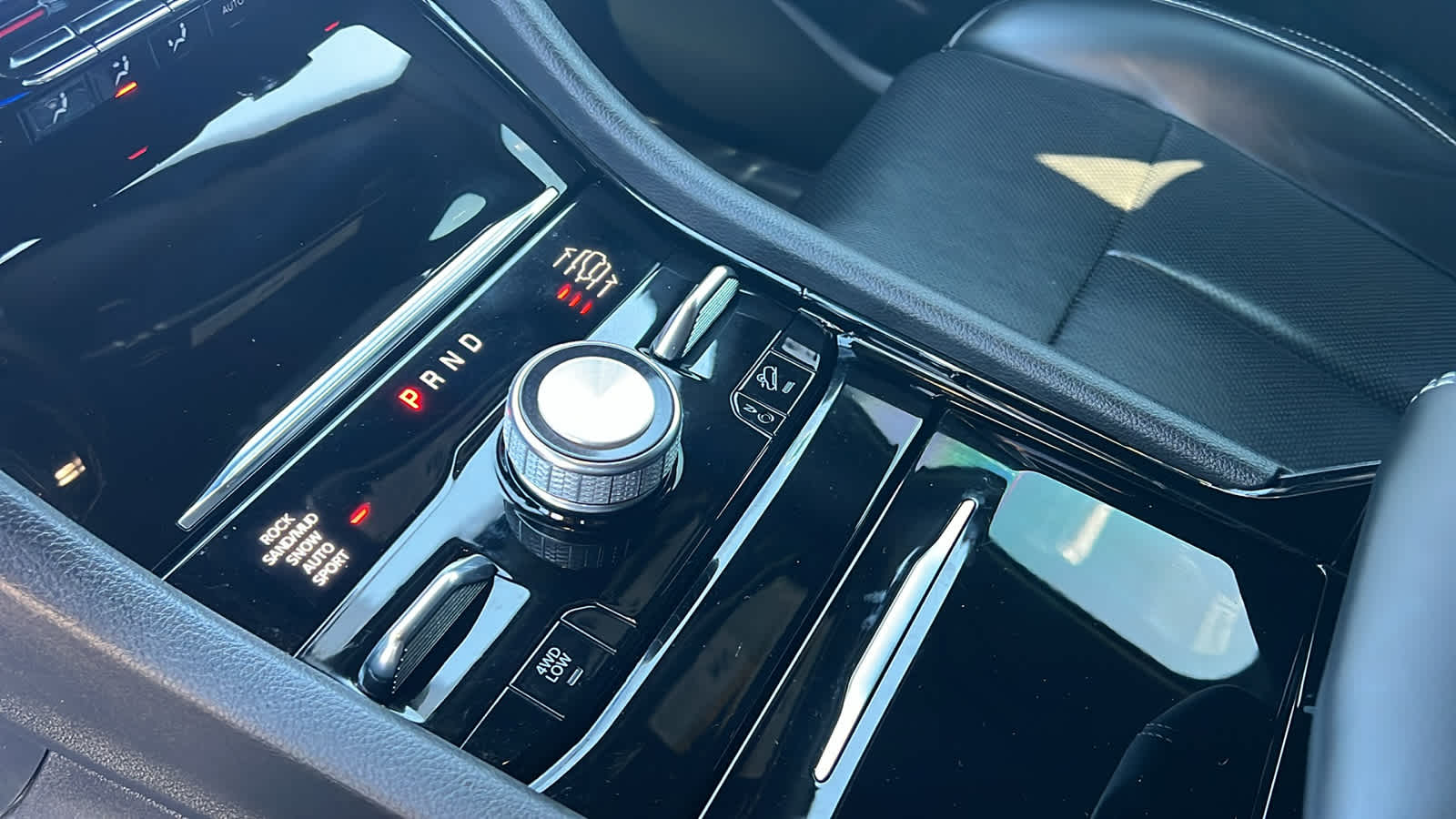 Thumbnail: 2023 Jeep Grand Cherokee - 13