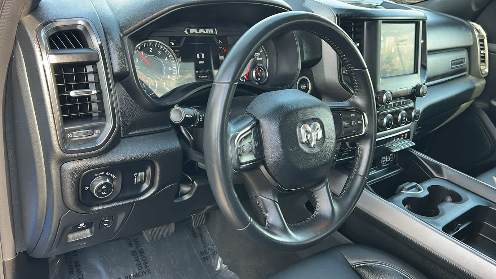 Thumbnail: 2023 RAM 1500 - 10