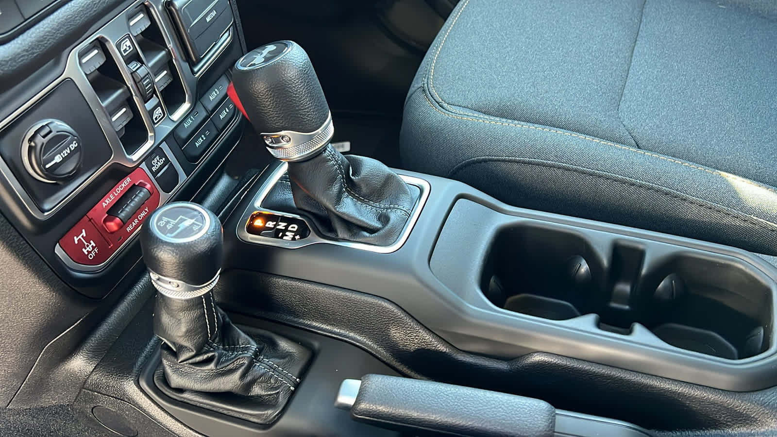 Thumbnail: 2026 Jeep Wrangler - 13