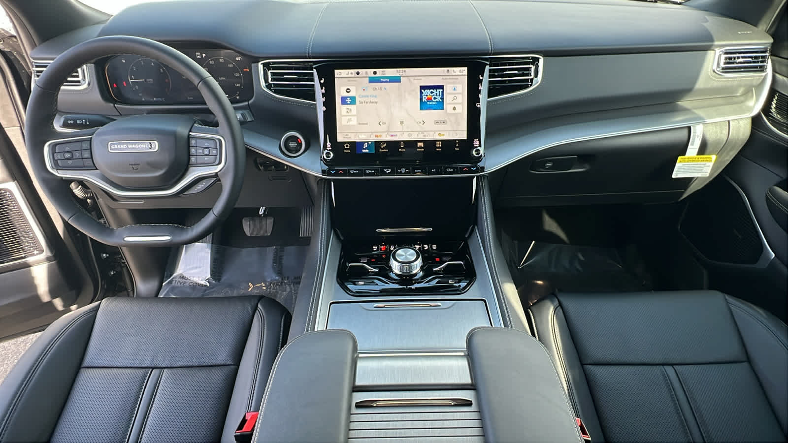 Thumbnail: 2026 Jeep Grand Wagoneer L - 26