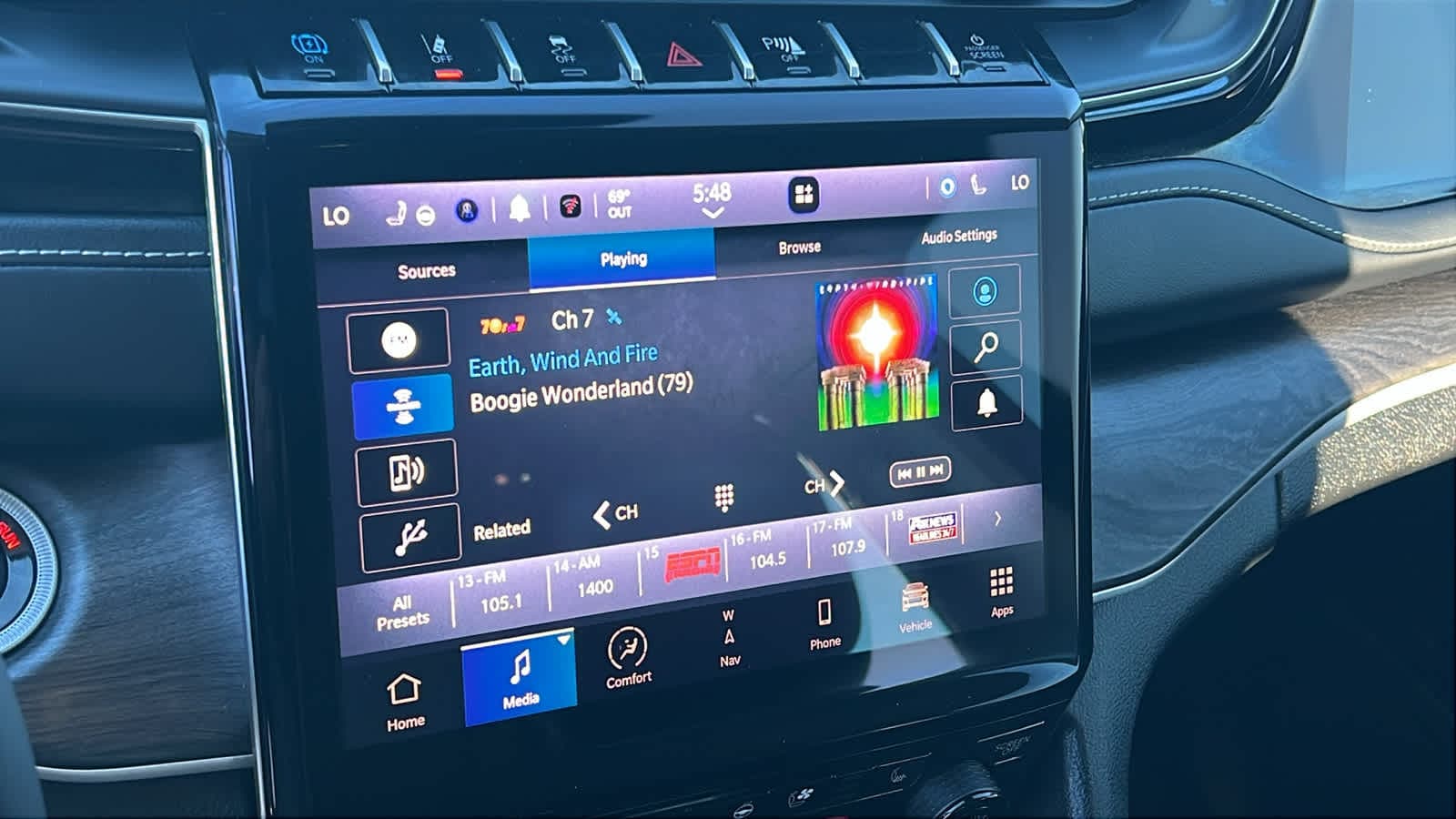 Thumbnail: 2023 Jeep Grand Cherokee - 15