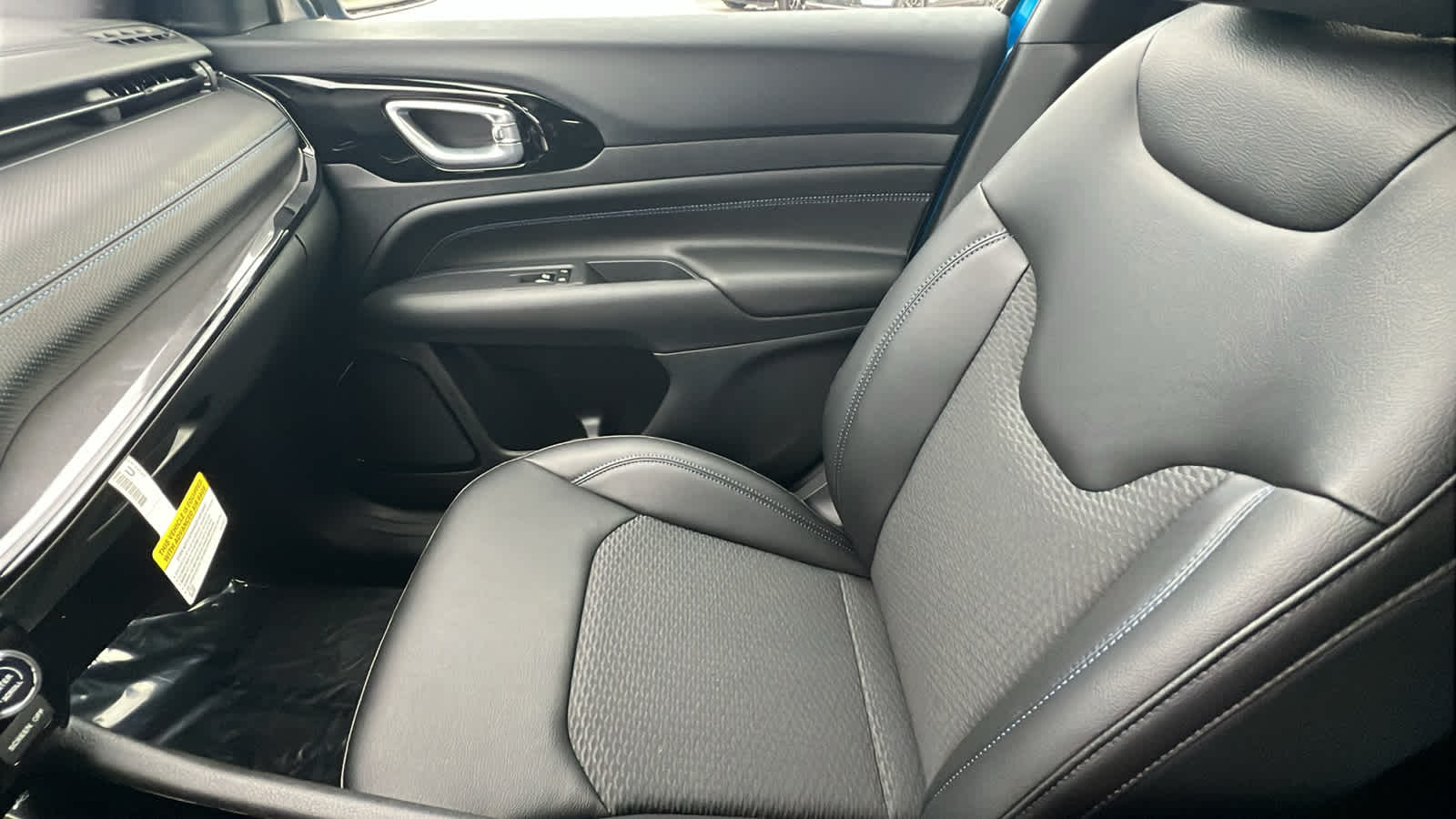 Thumbnail: 2026 Jeep Compass - 12