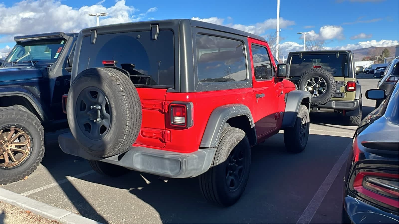 Thumbnail: 2019 Jeep Wrangler - 5