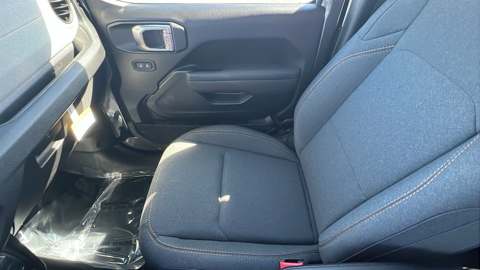 Thumbnail: 2026 Jeep Wrangler - 12