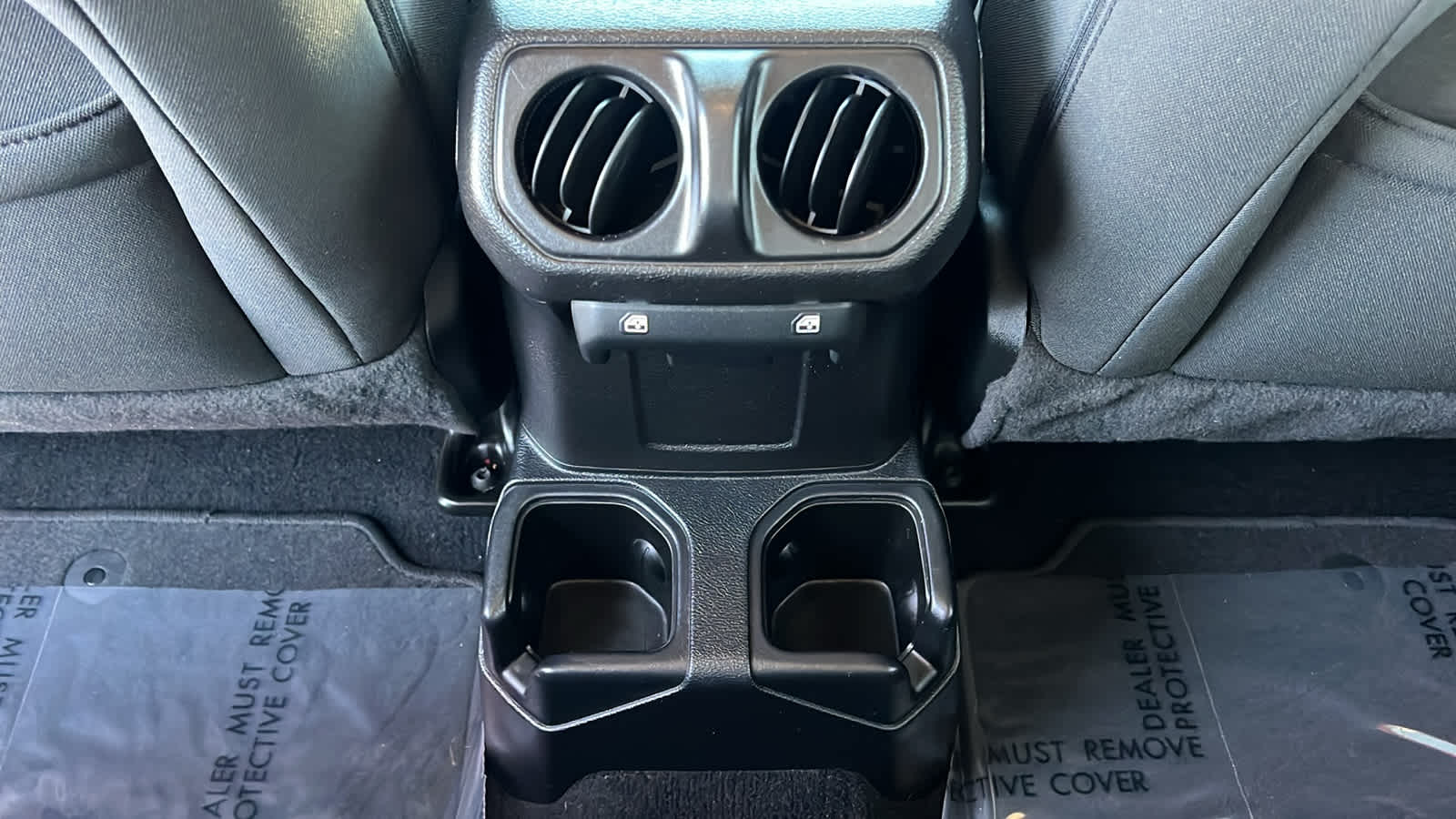 Thumbnail: 2020 Jeep Gladiator - 25