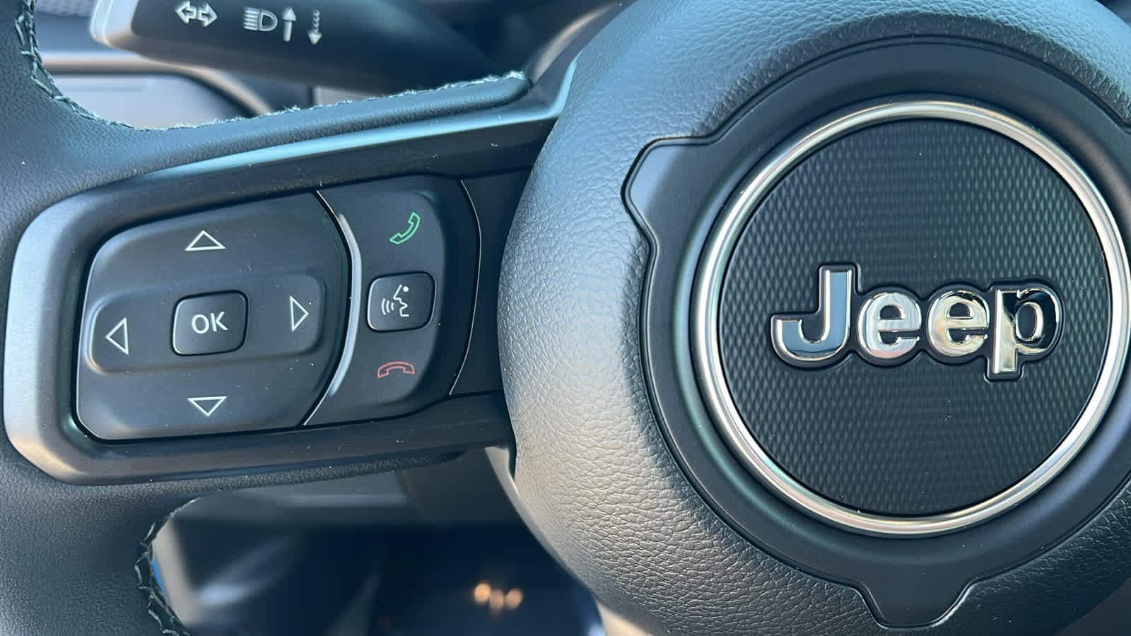 Thumbnail: 2026 Jeep Gladiator - 19