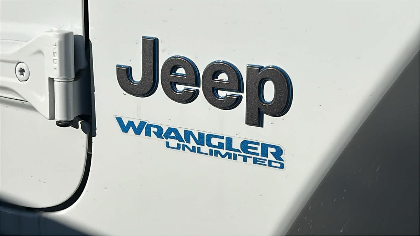 Thumbnail: 2022 Jeep Wrangler - 4
