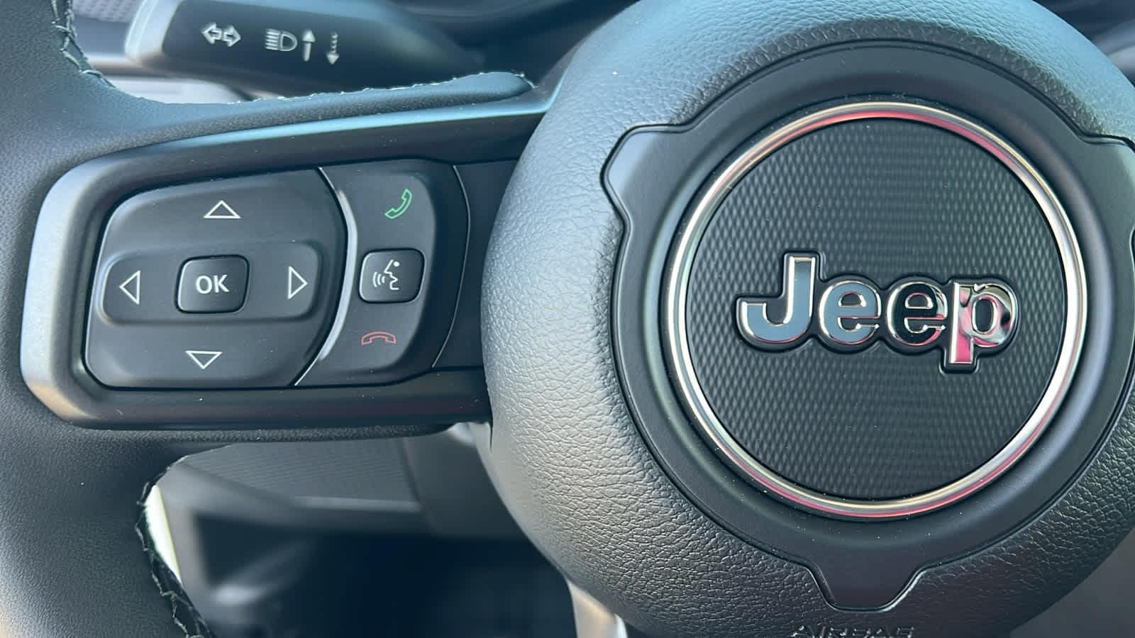 Thumbnail: 2026 Jeep Gladiator - 19