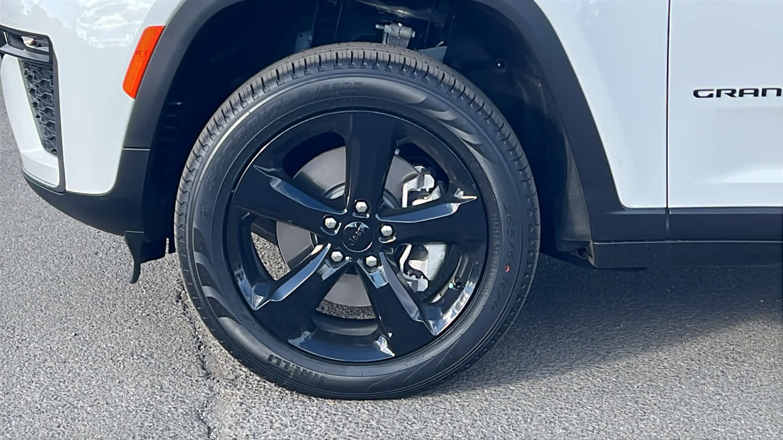 Thumbnail: 2026 Jeep Grand Cherokee L - 9