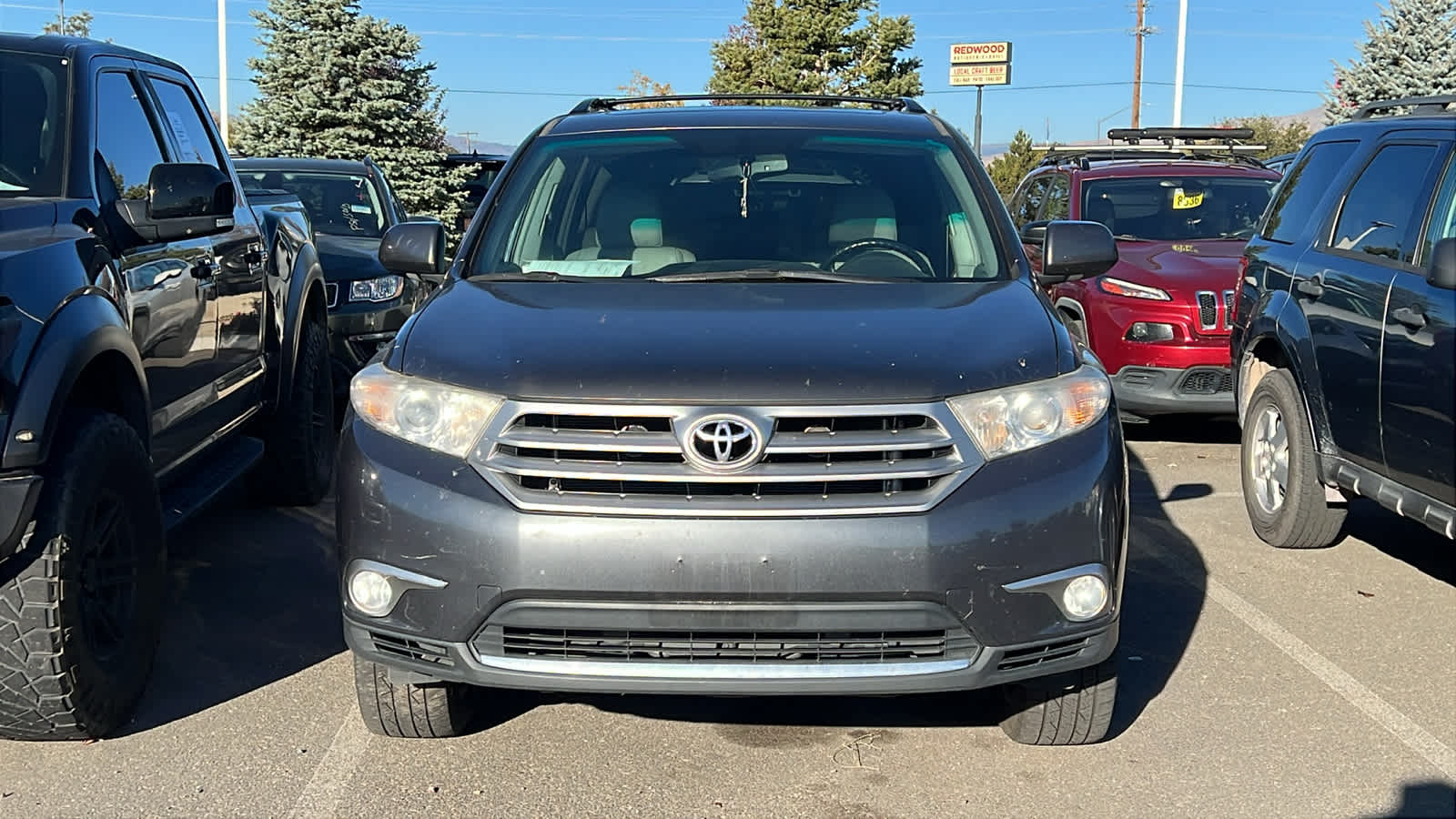 Thumbnail: 2012 Toyota Highlander - 2