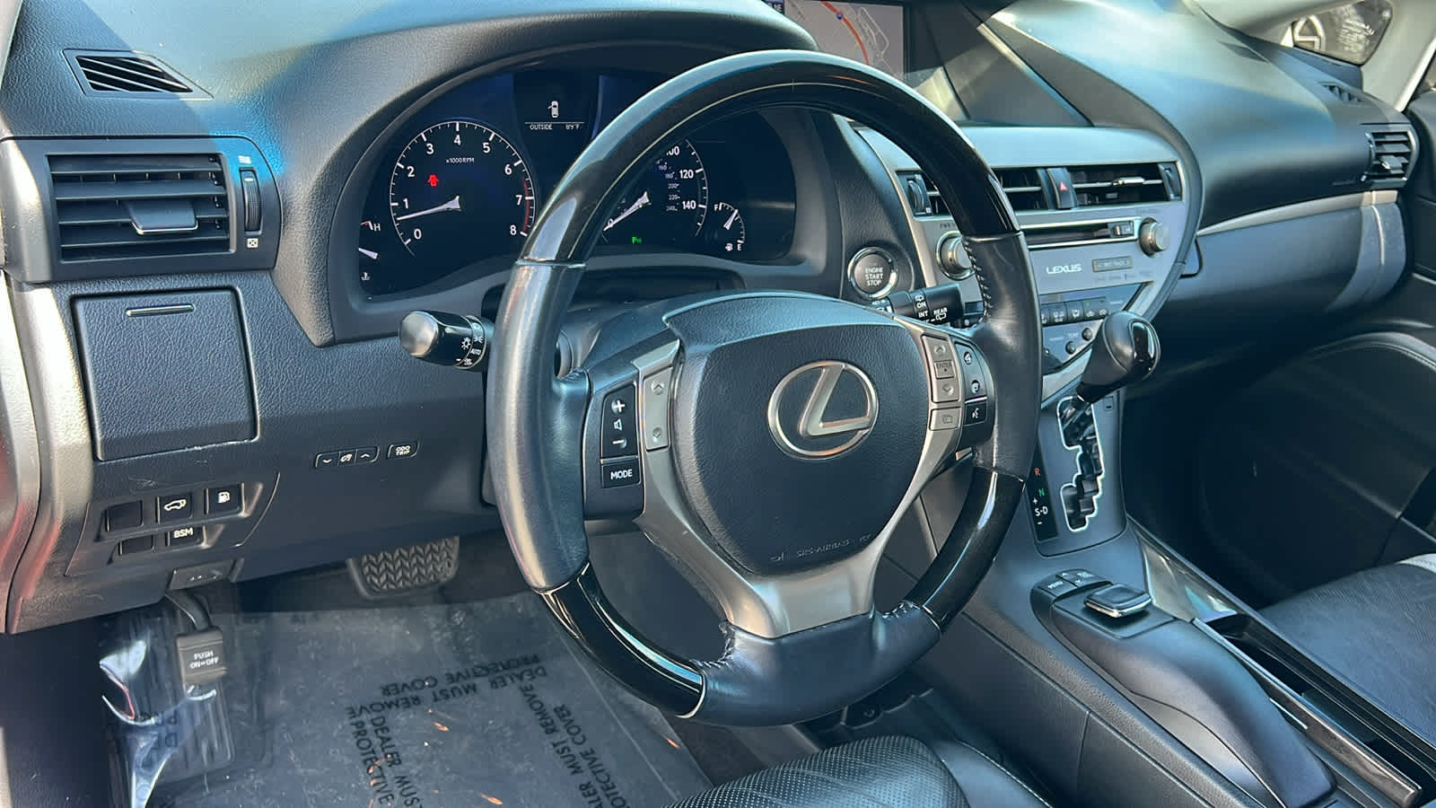 Thumbnail: 2015 Lexus RX - 10