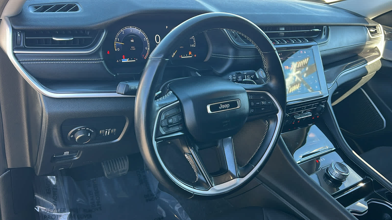 Thumbnail: 2021 Jeep Grand Cherokee L - 10