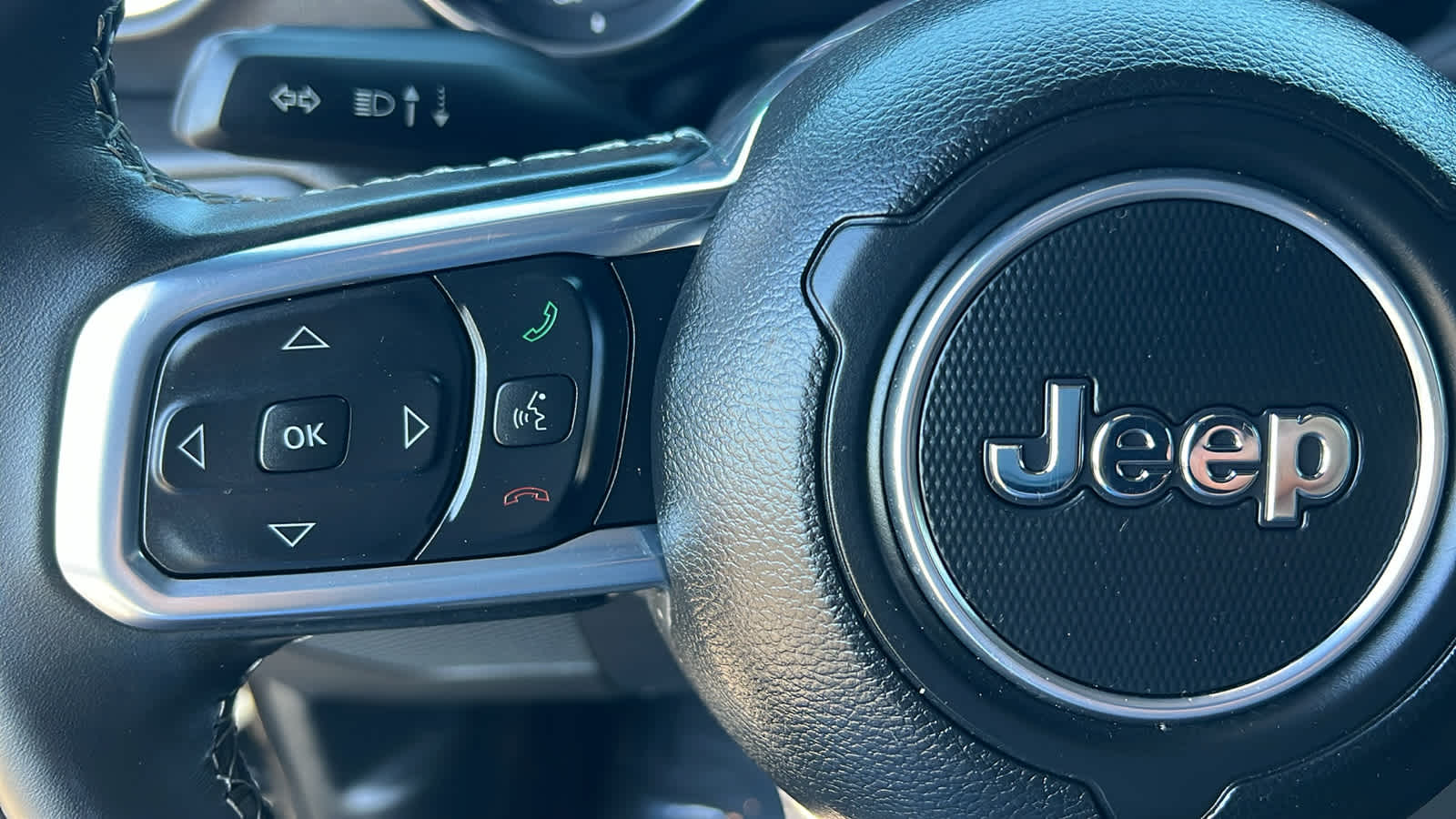 Thumbnail: 2022 Jeep Wrangler - 19