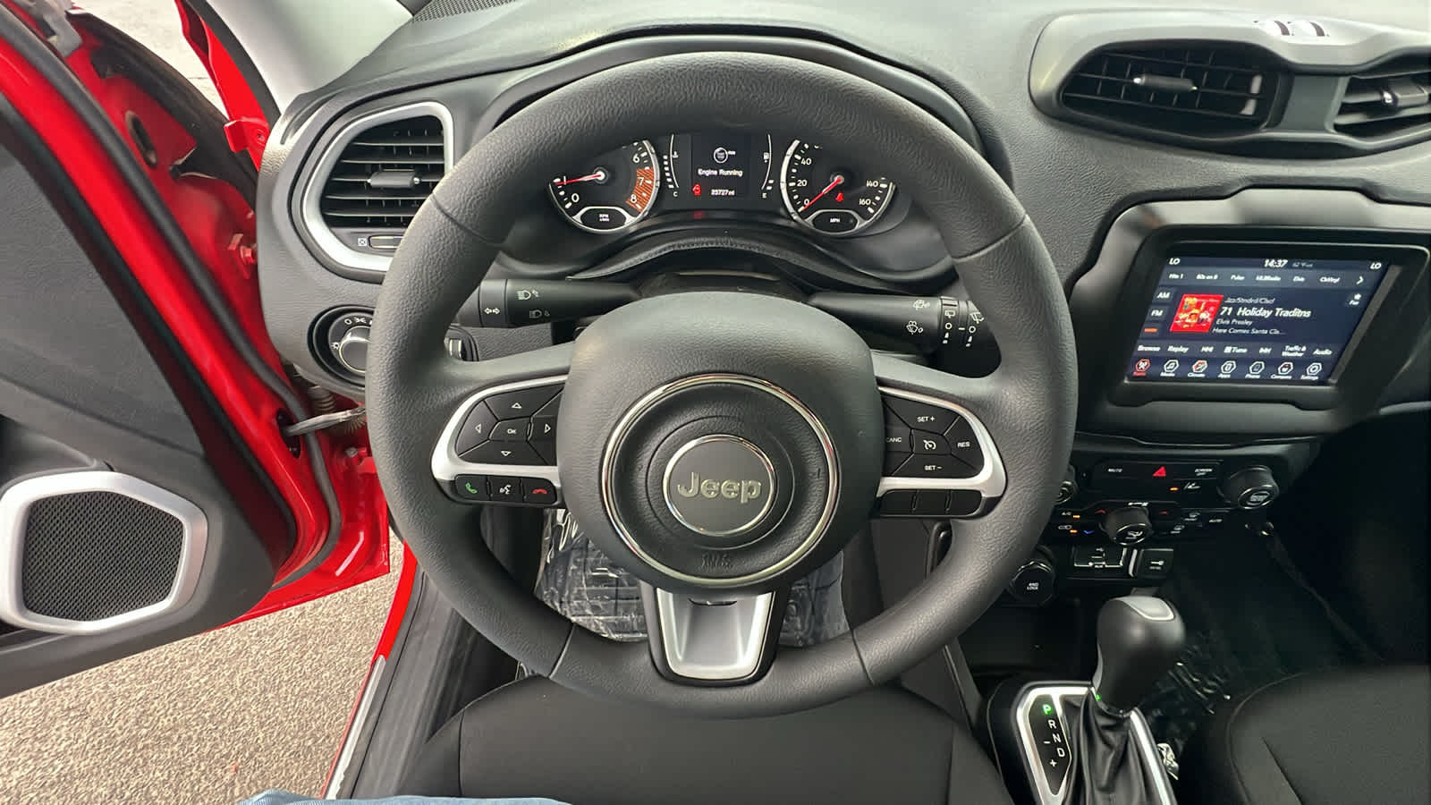 Thumbnail: 2021 Jeep Renegade - 18