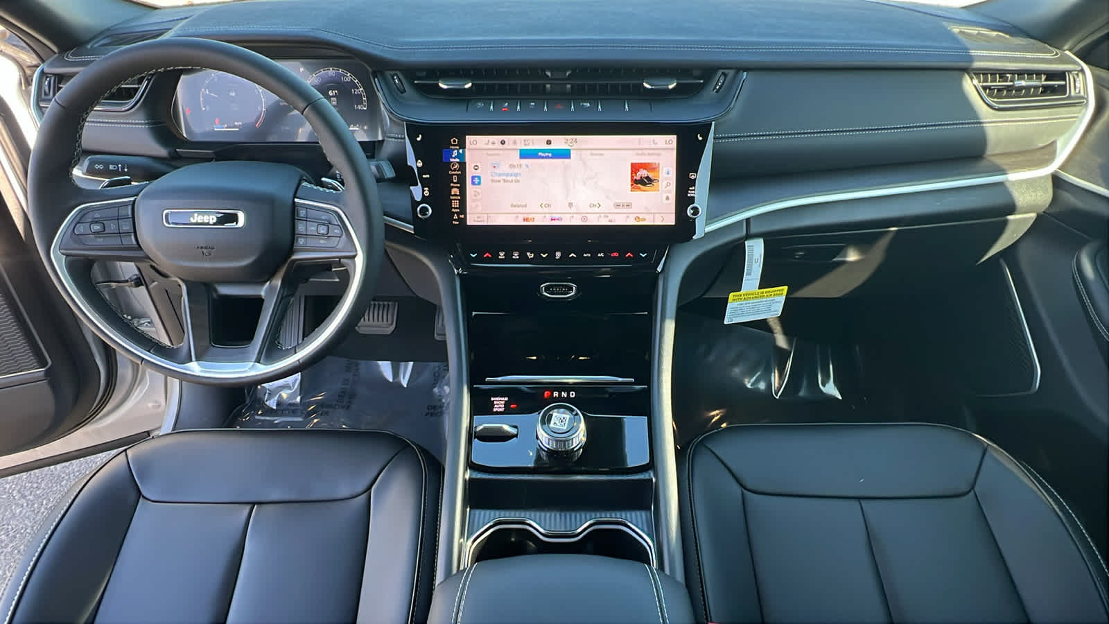 Thumbnail: 2026 Jeep Grand Cherokee - 26