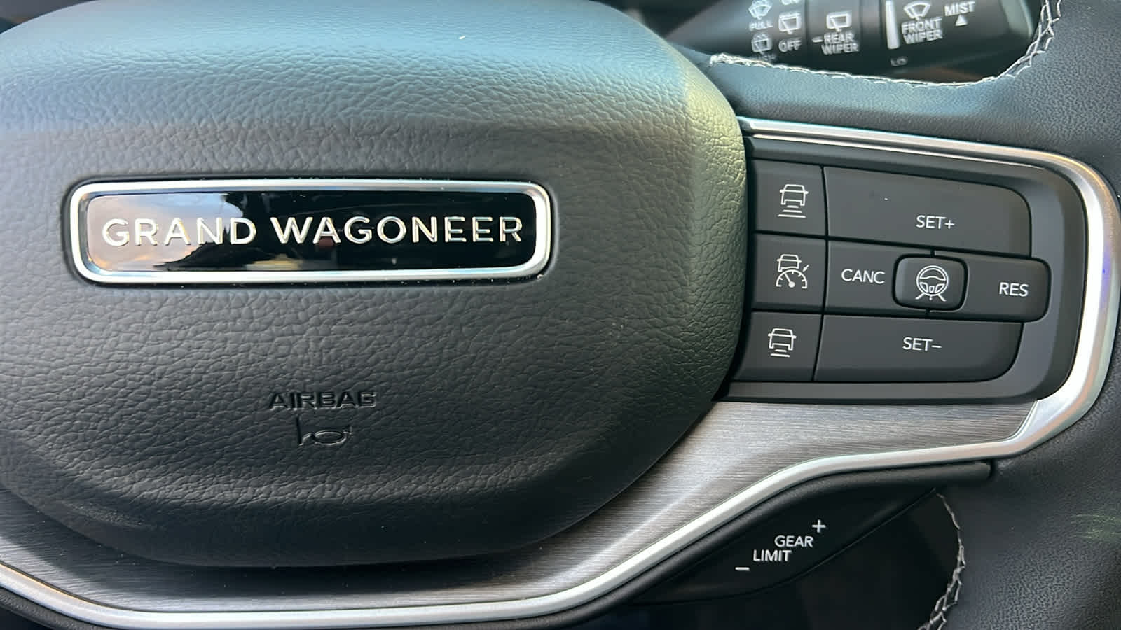 Thumbnail: 2026 Jeep Grand Wagoneer L - 20