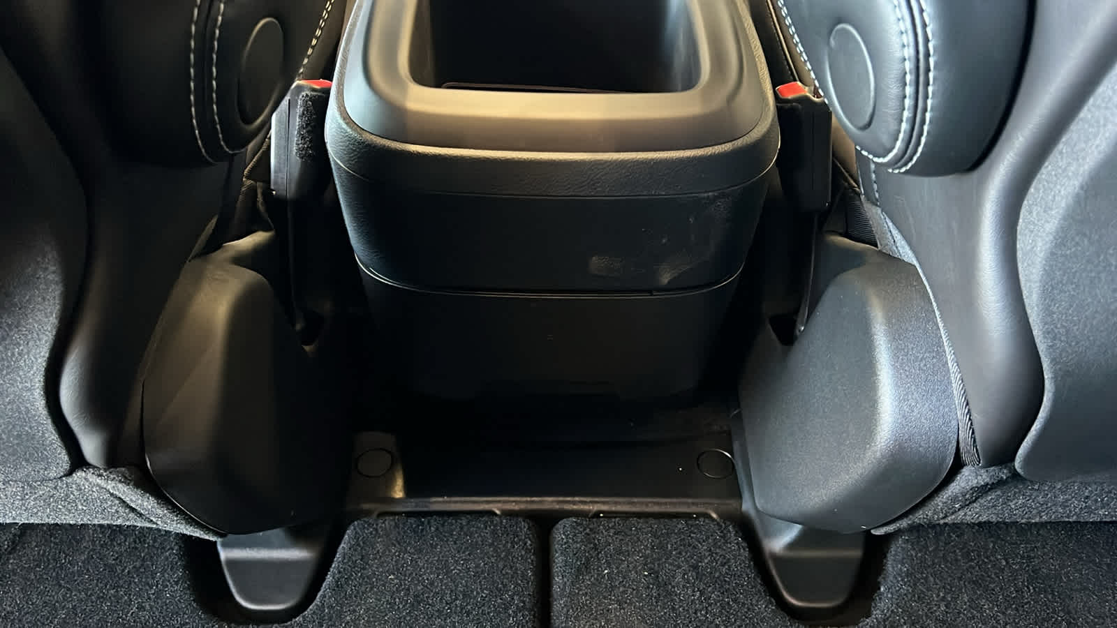 Thumbnail: 2026 Chrysler Pacifica - 25