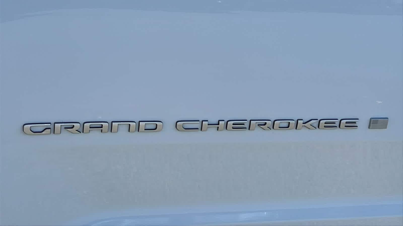 Thumbnail: 2025 Jeep Grand Cherokee - 28