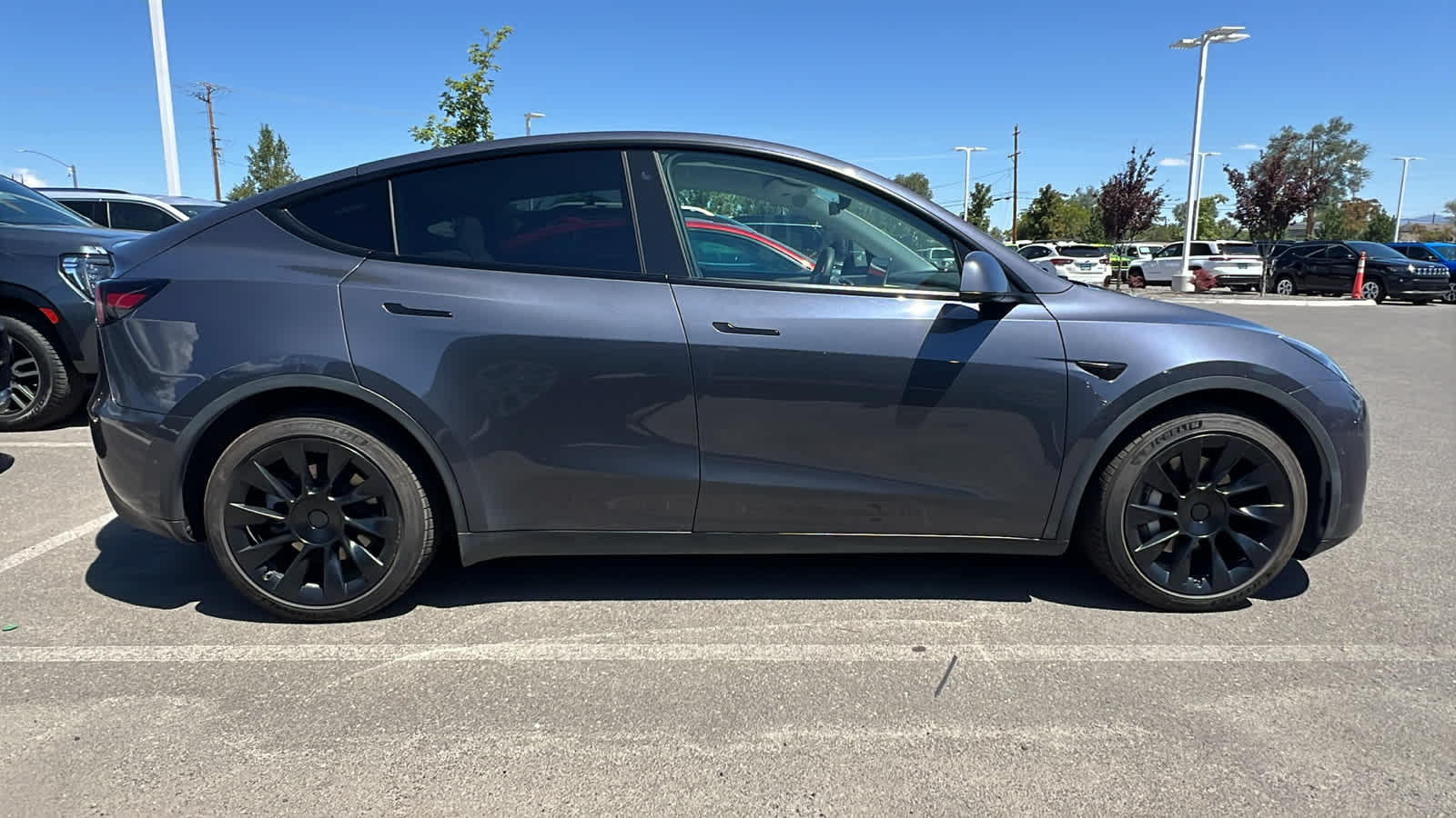 Thumbnail: 2021 Tesla Model Y - 4