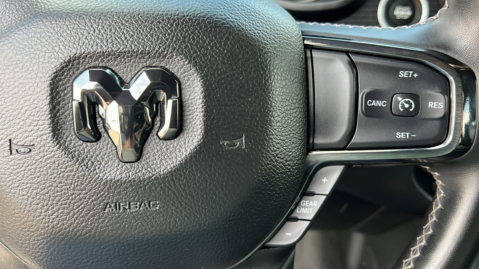 2023 RAM Ram 1500 Pickup Limited - Photo 20