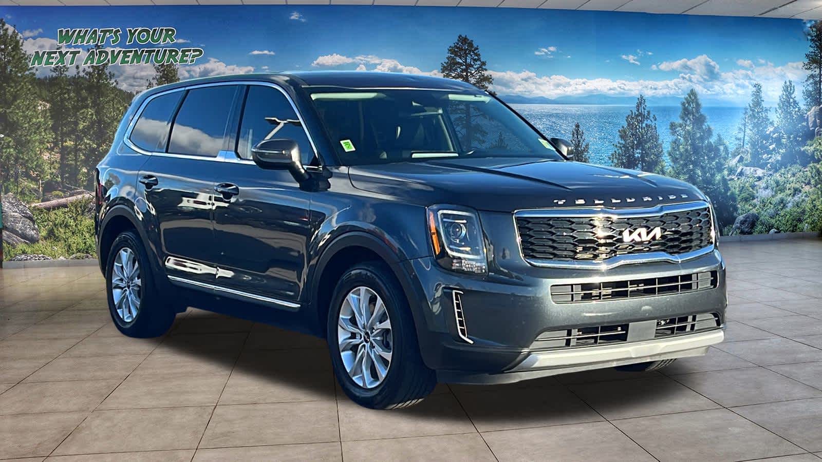Thumbnail: 2022 Kia Telluride - 3