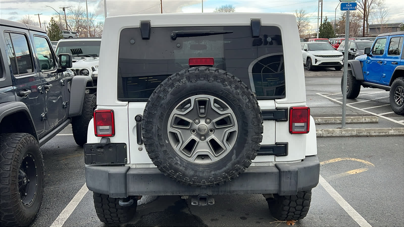 Thumbnail: 2014 Jeep Wrangler - 6