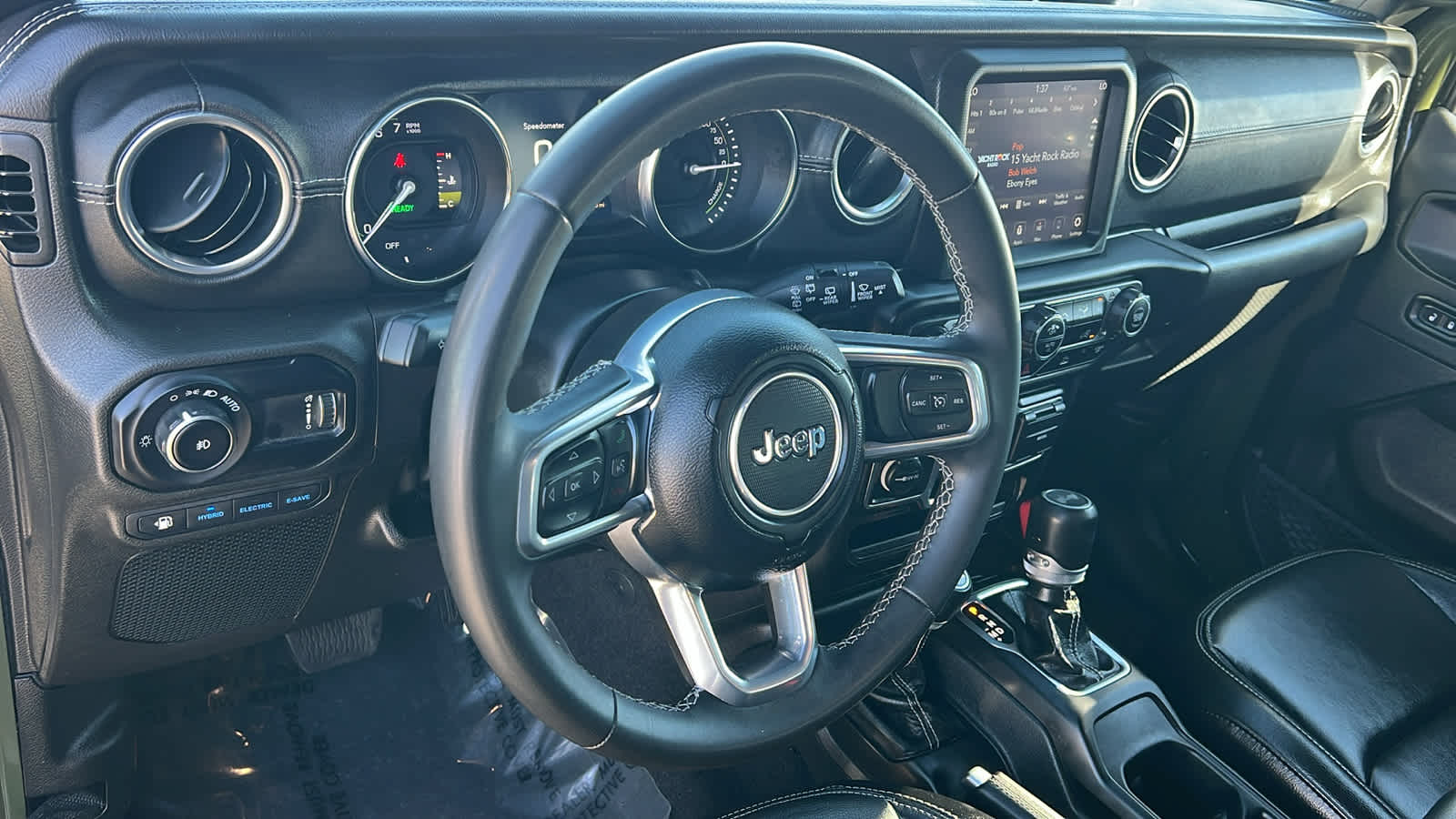 Thumbnail: 2023 Jeep Wrangler - 10