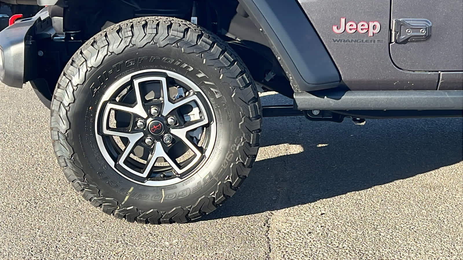 Thumbnail: 2026 Jeep Wrangler - 9