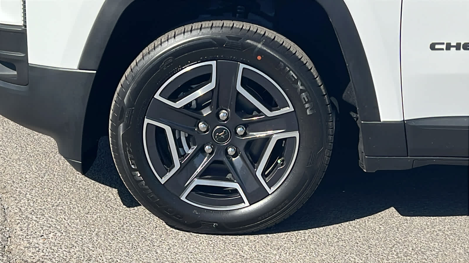 Thumbnail: 2026 Jeep Cherokee - 9