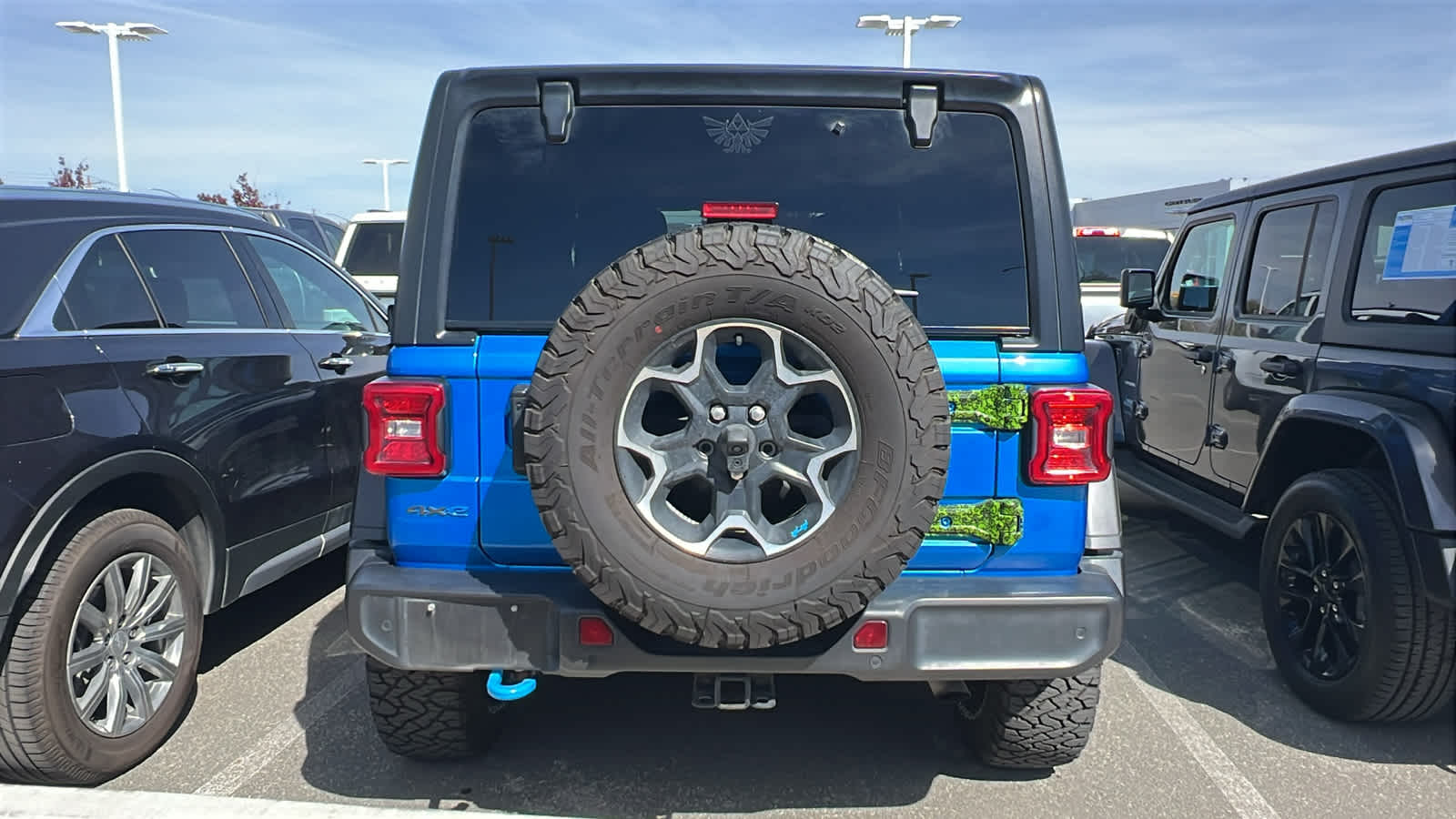 Thumbnail: 2022 Jeep Wrangler - 6