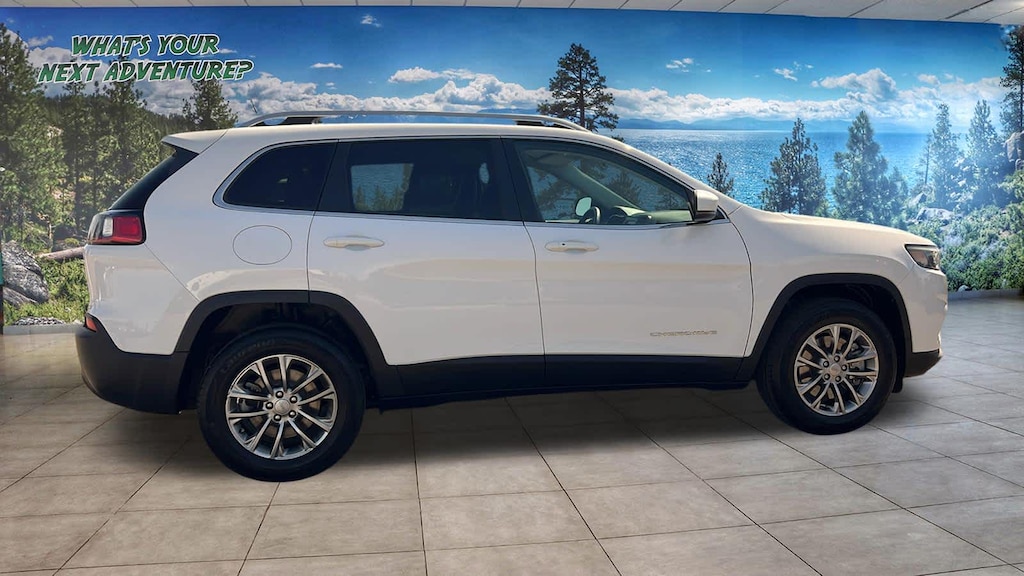 Used 2020 Jeep Cherokee Latitude Plus SUV