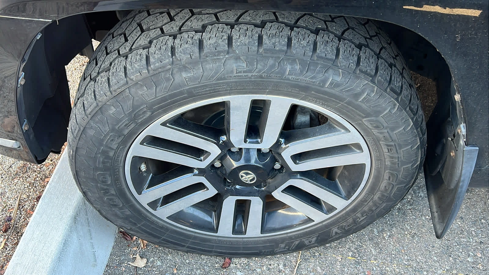 Thumbnail: 2017 Toyota 4Runner - 4