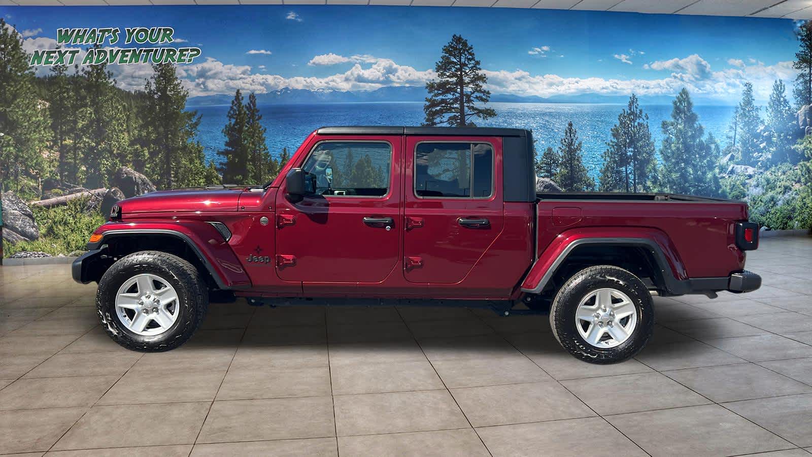 Thumbnail: 2022 Jeep Gladiator - 8