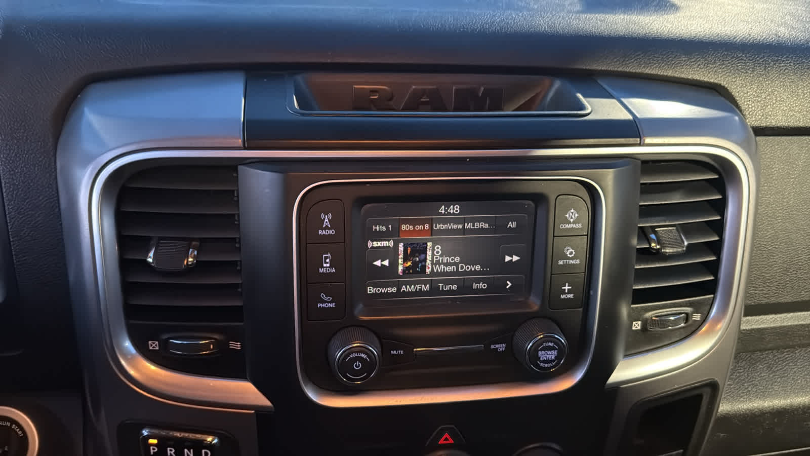 Thumbnail: 2022 RAM 1500 Classic - 14