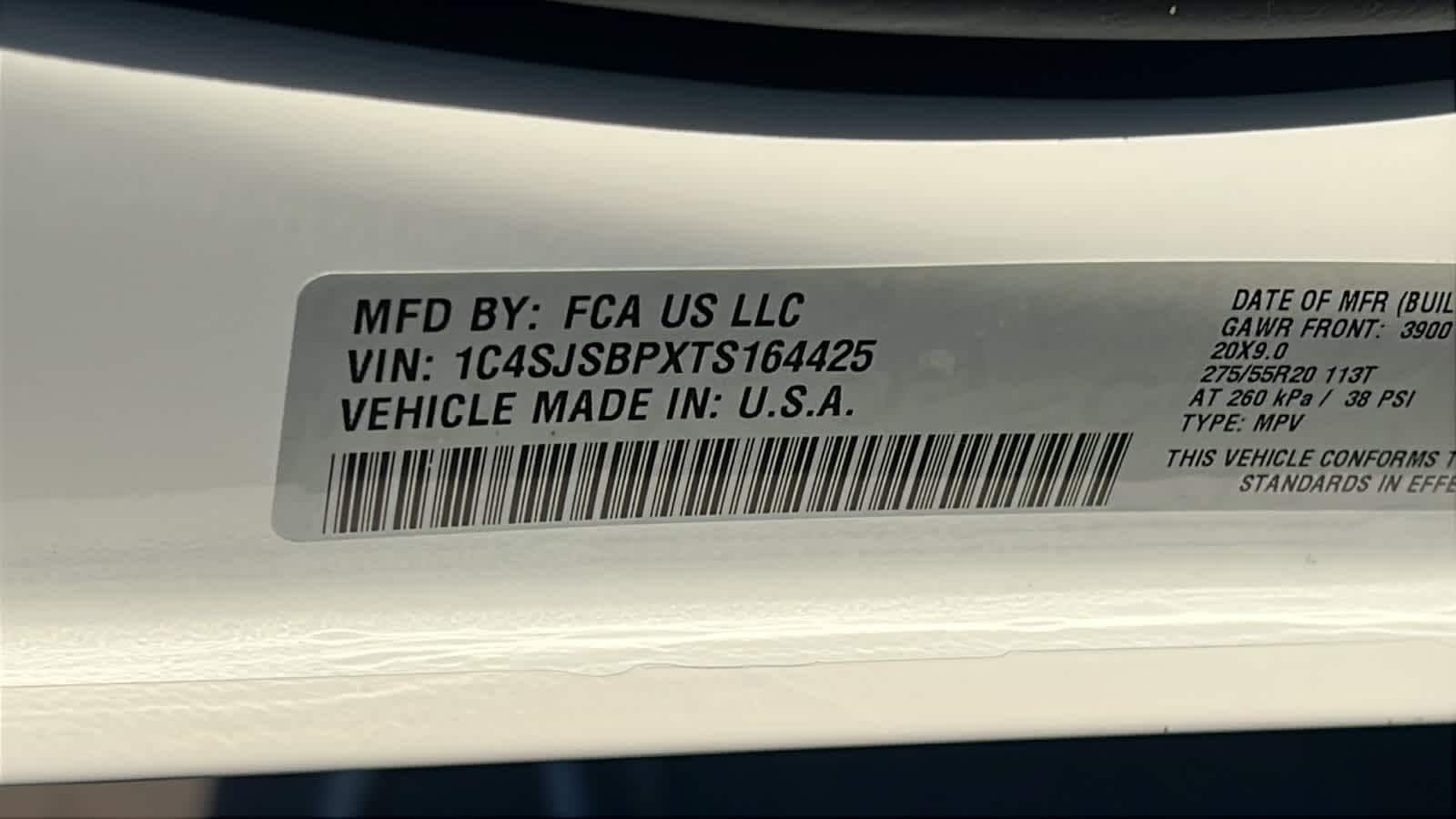 Thumbnail: 2026 Jeep Grand Wagoneer L - 30