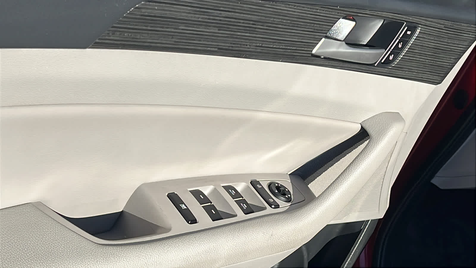 Thumbnail: 2018 Hyundai Sonata - 22