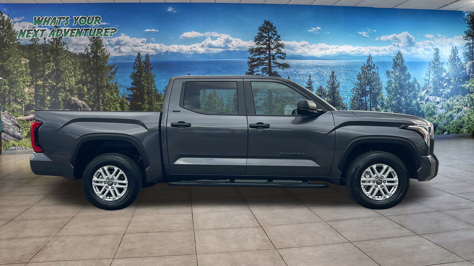 2025 Toyota Tundra SR5 CrewMax photo 2