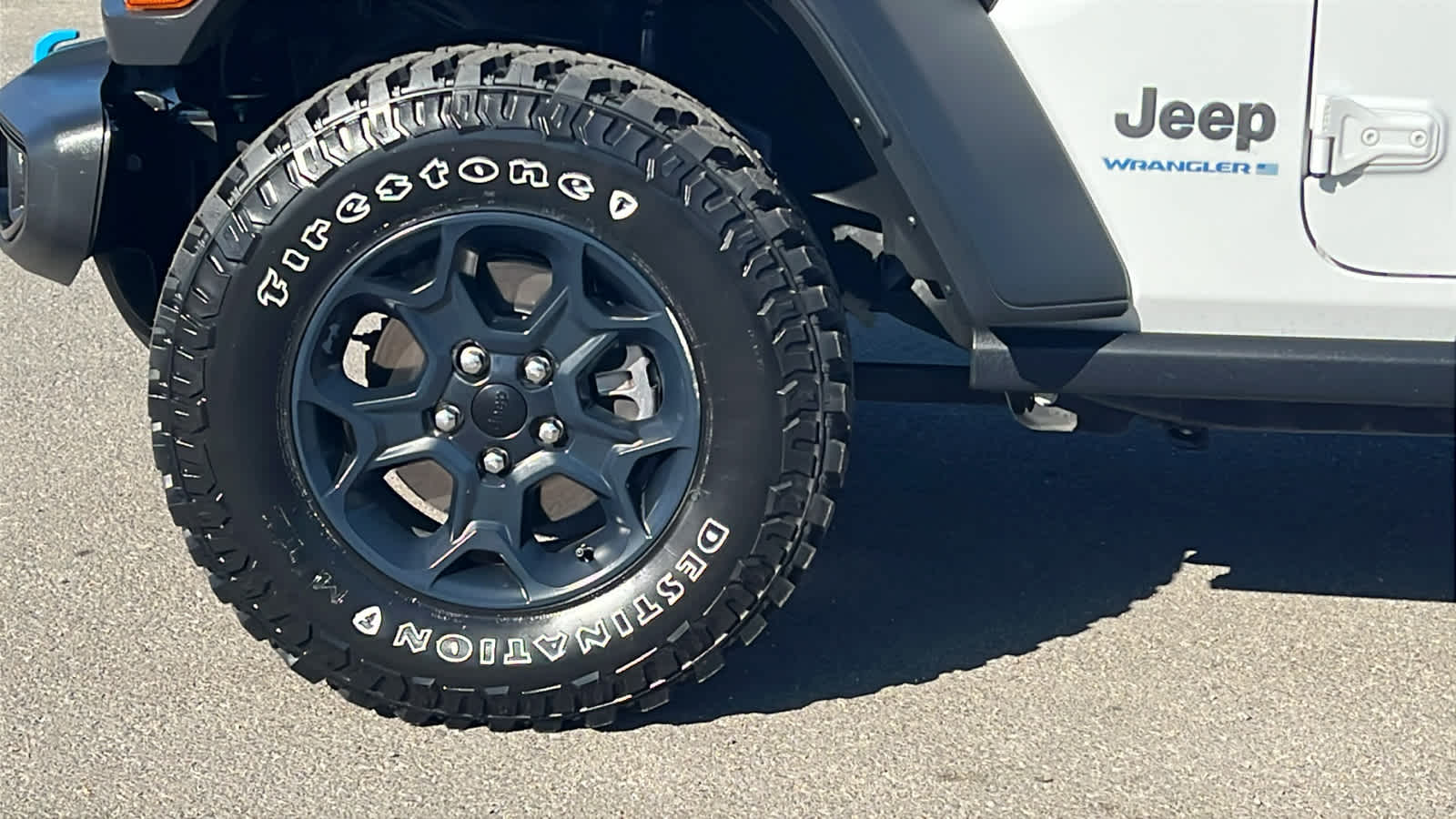 Thumbnail: 2023 Jeep Wrangler - 9