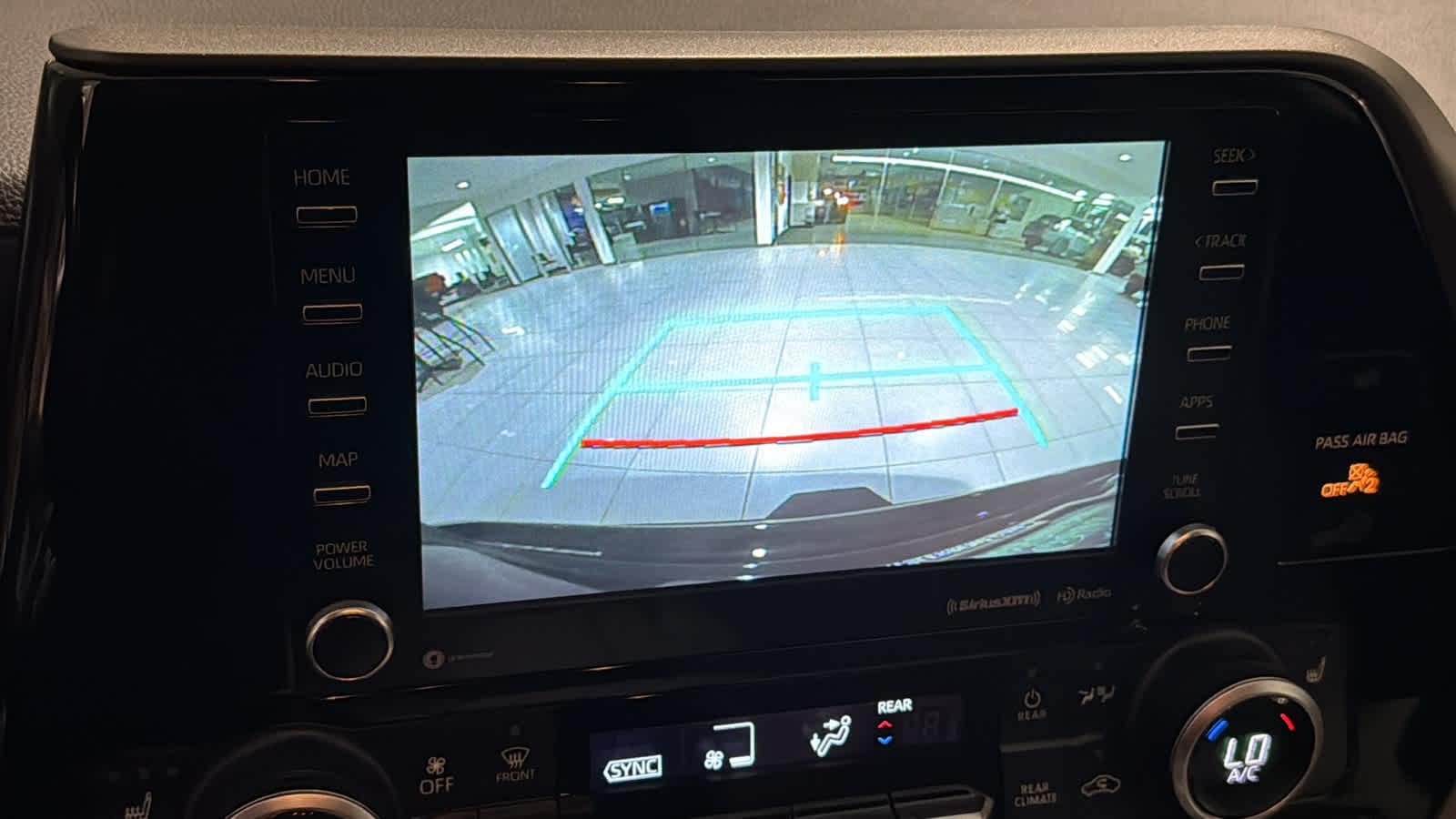 Thumbnail: 2021 Toyota Highlander - 16