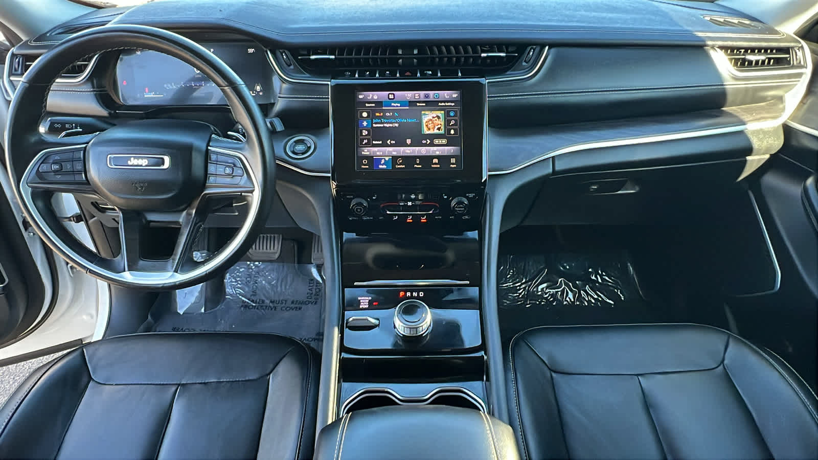 Thumbnail: 2013 Jeep Grand Cherokee - 26