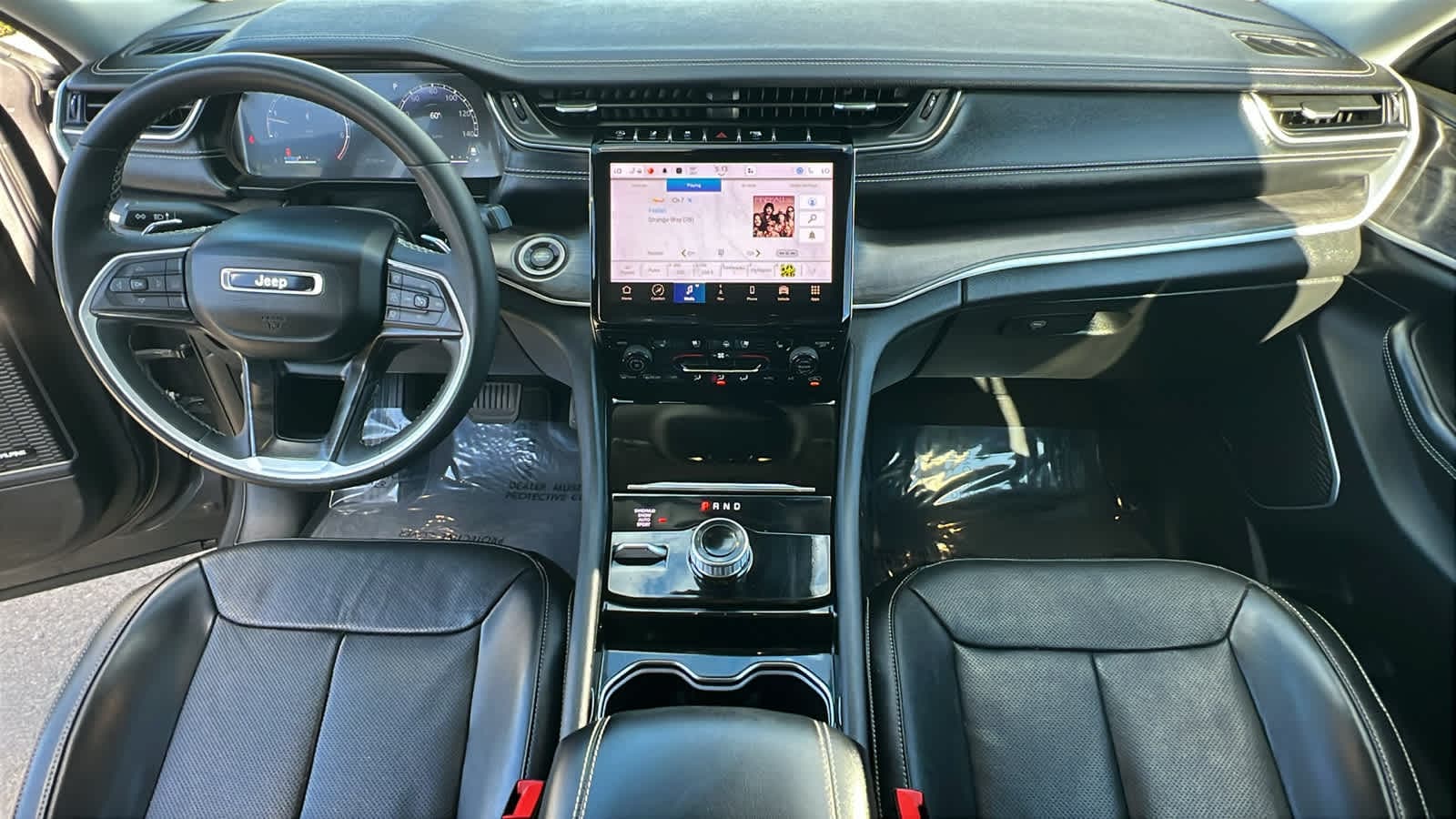 Thumbnail: 2023 Jeep Grand Cherokee - 26