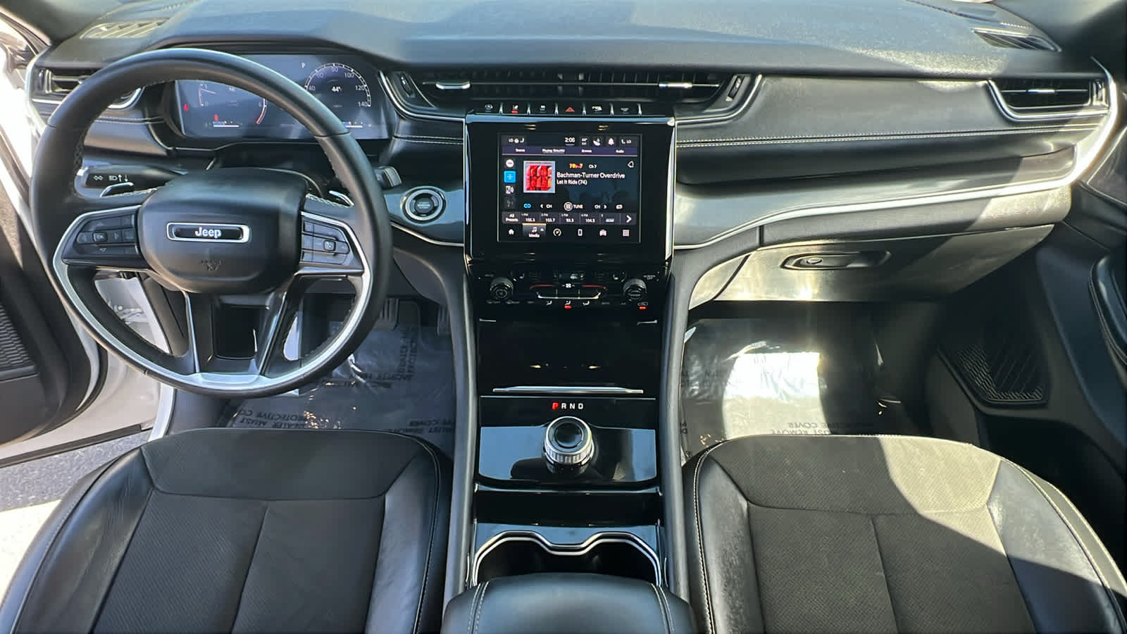 Thumbnail: 2023 Jeep Grand Cherokee - 26