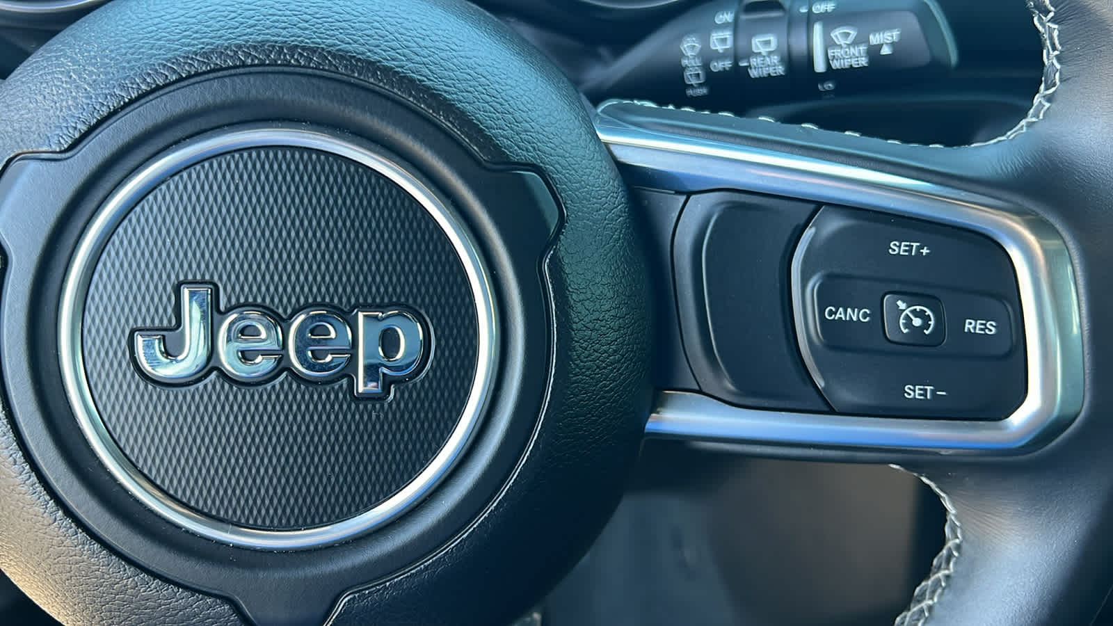 Thumbnail: 2022 Jeep Wrangler - 20