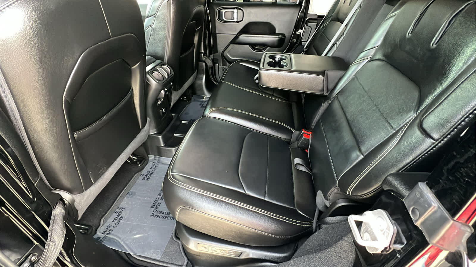 Thumbnail: 2021 Jeep Wrangler - 24