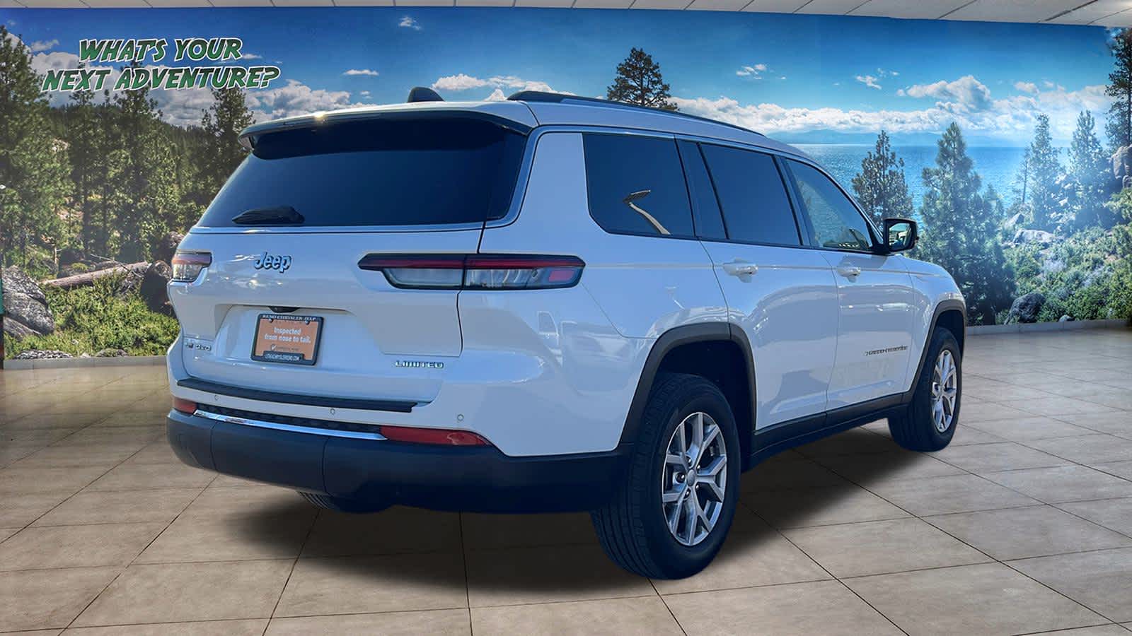 Thumbnail: 2013 Jeep Grand Cherokee - 5