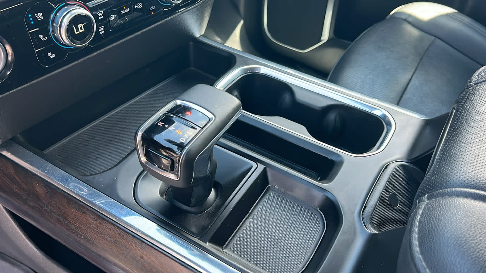 Thumbnail: 2023 GMC Sierra 1500 - 13