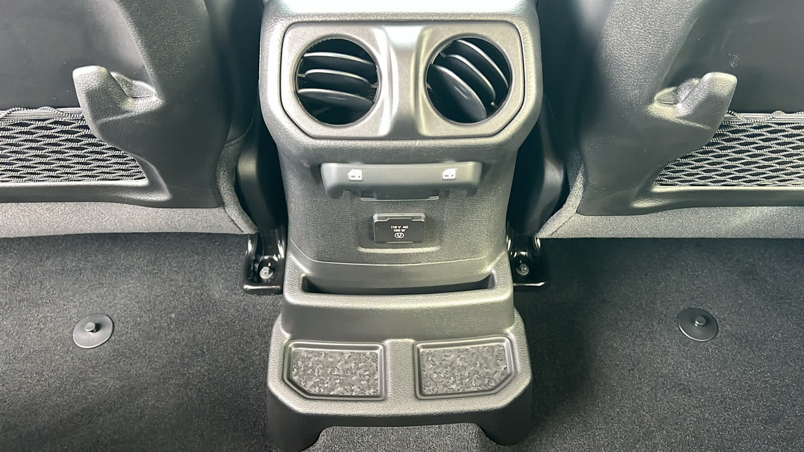 Thumbnail: 2026 Jeep Wrangler - 25