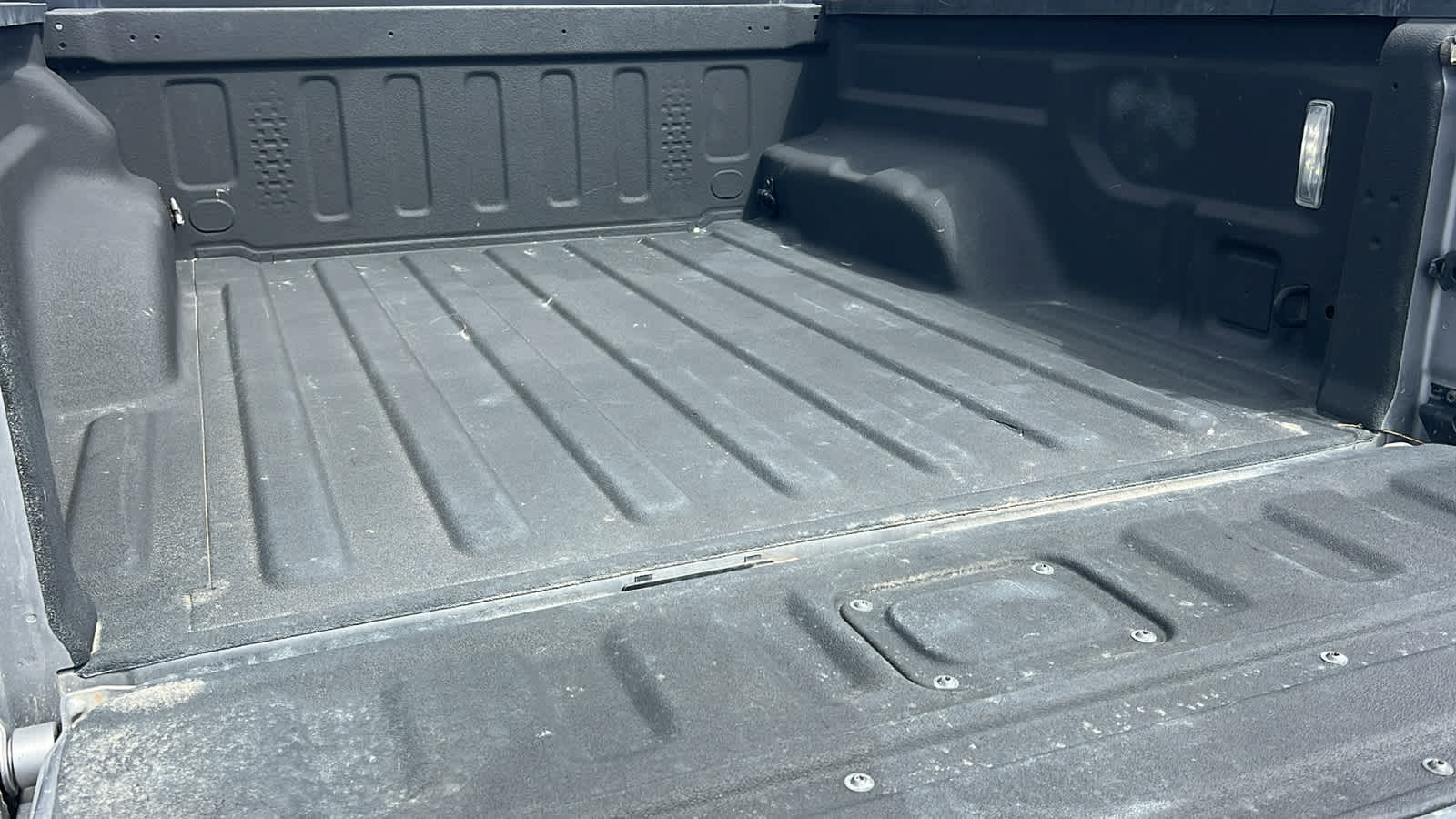 Thumbnail: 2020 Jeep Gladiator - 27