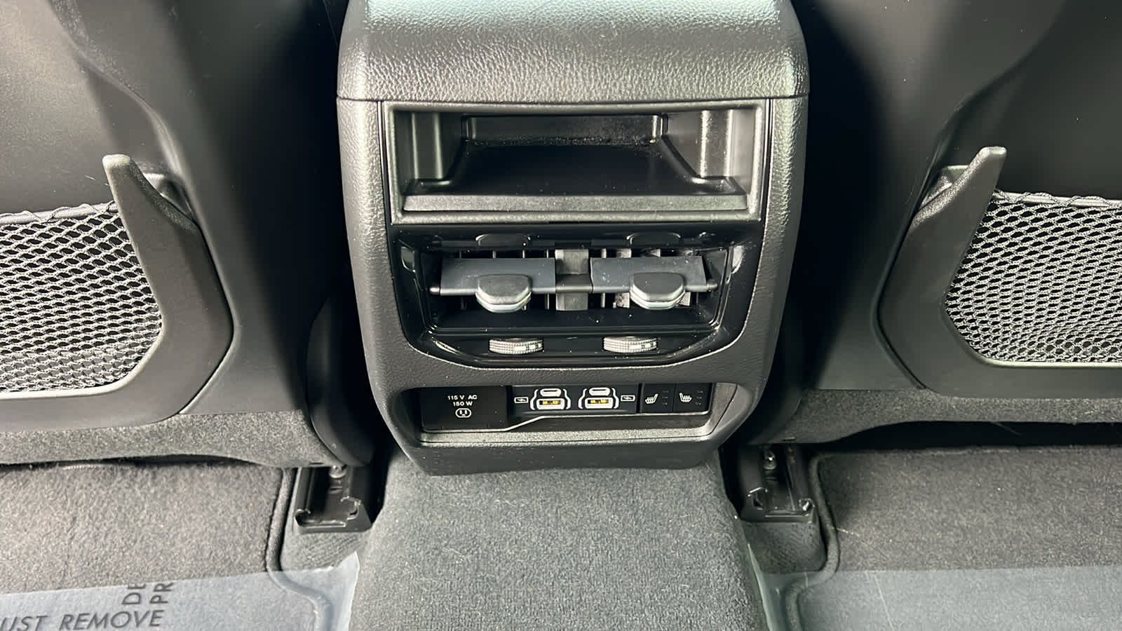 Thumbnail: 2023 Jeep Grand Cherokee - 25