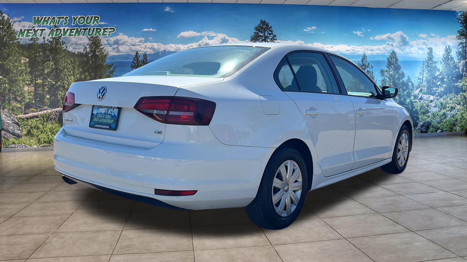 Thumbnail: 2016 Volkswagen Jetta - 5